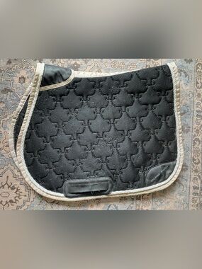 Horse Pilot pony Black Quilted Horse Saddle Pad with Cream Trim